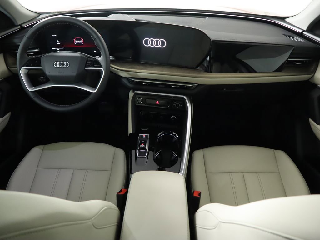 Used 2025 Audi Q5 Premium Plus w/ Premium Plus image 15