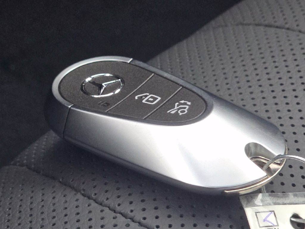 New 2027 Mercedes-Benz CLE 450 4MATIC Coupe image 36