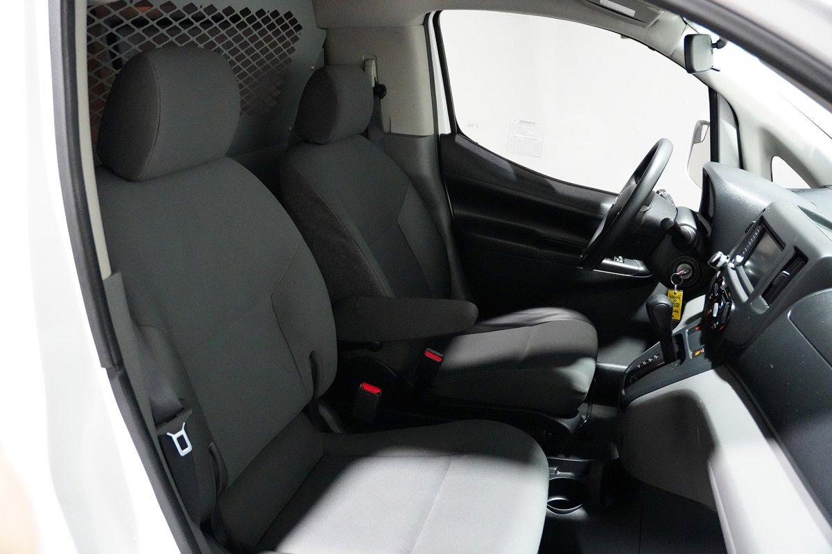 Used 2020 Nissan NV200 SV w/ Back Door Glass Package image 13