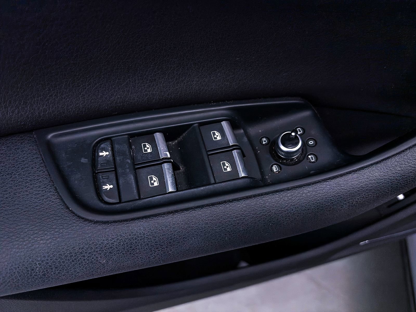 Used 2019 Audi Q7 3.0T Premium Plus AWD/4WD image 14