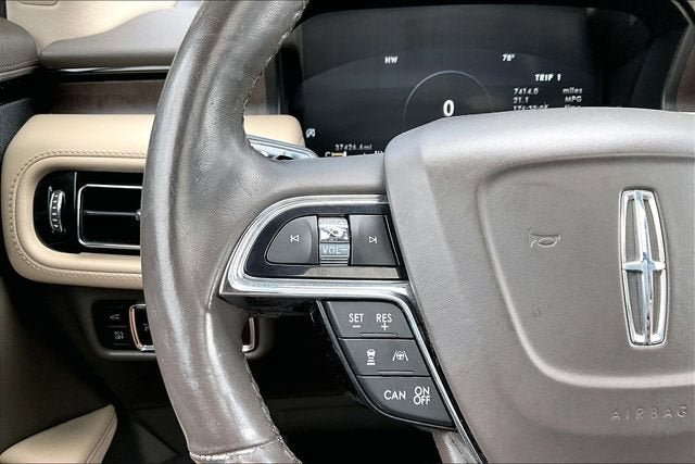 Used 2023 Lincoln Nautilus Reserve AWD/4WD image 20