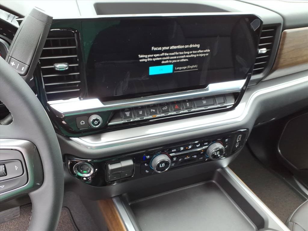 New 2026 Chevrolet Silverado 2500 High Country w/ High Country Premium Package AWD/4WD image 10