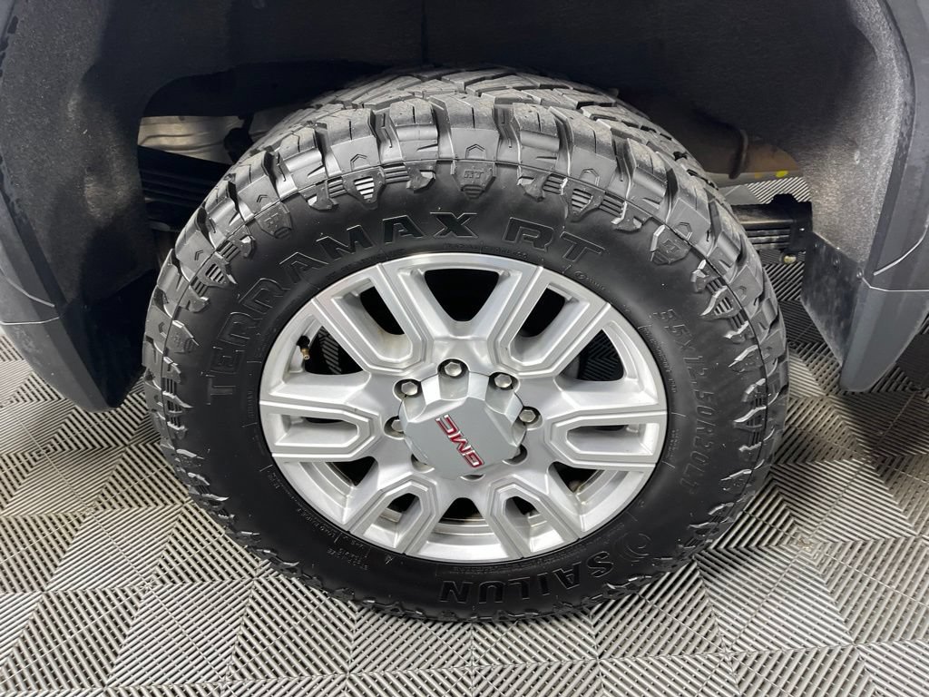 Certified 2023 GMC Sierra 2500 SLT w/ SLT Premium Package AWD/4WD image 15