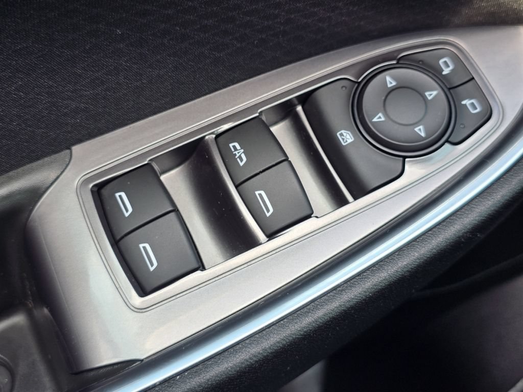 Used 2022 Chevrolet Malibu LT FWD image 22