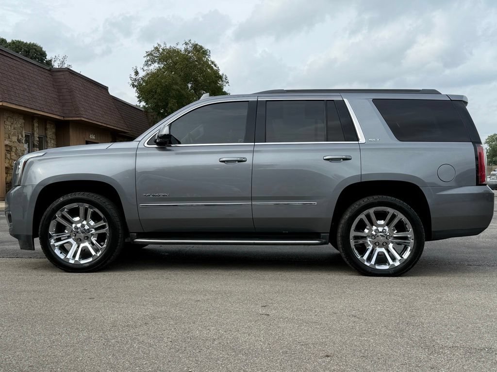 Used 2018 GMC Yukon SLT w/ Premium Edition AWD/4WD image 2