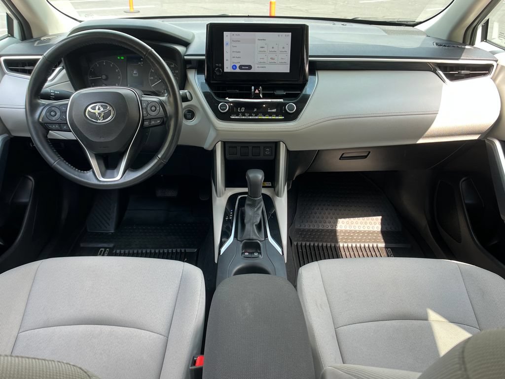 Certified 2023 Toyota Corolla Cross LE w/ Moonroof Package AWD/4WD image 14