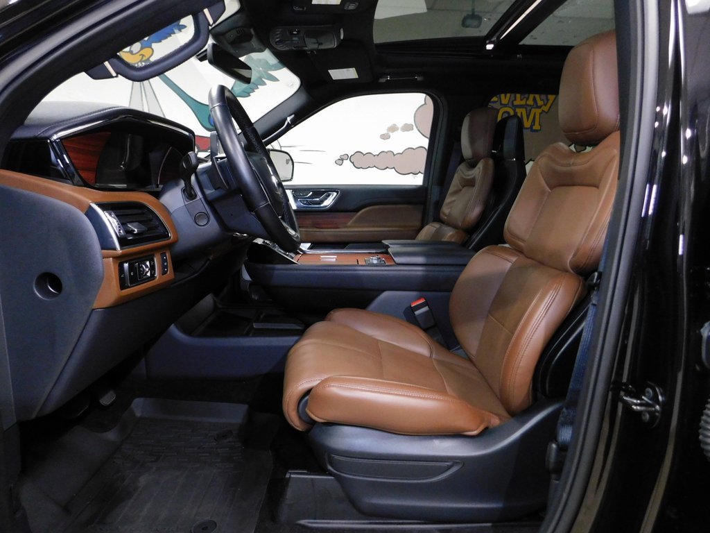 Used 2024 Lincoln Navigator L Reserve w/ Equipment Group 201A image 33