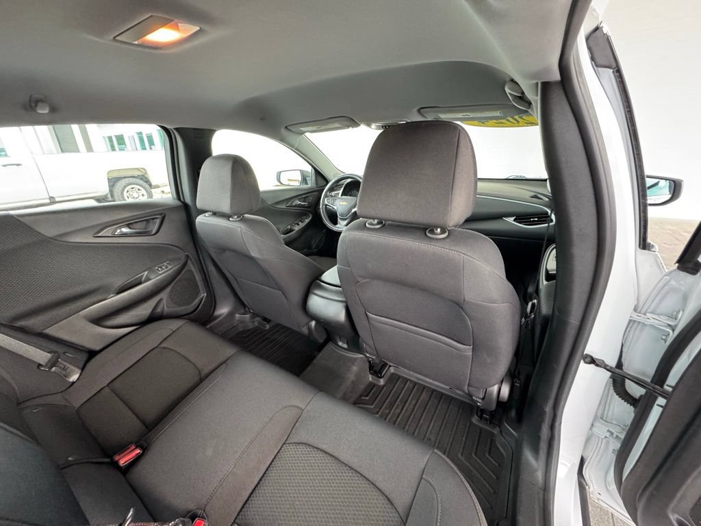 Used 2023 Chevrolet Malibu LS FWD image 26