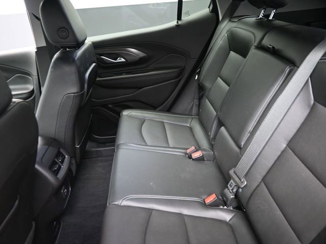 Used 2024 GMC Terrain SLT w/ Infotainment Package II image 22