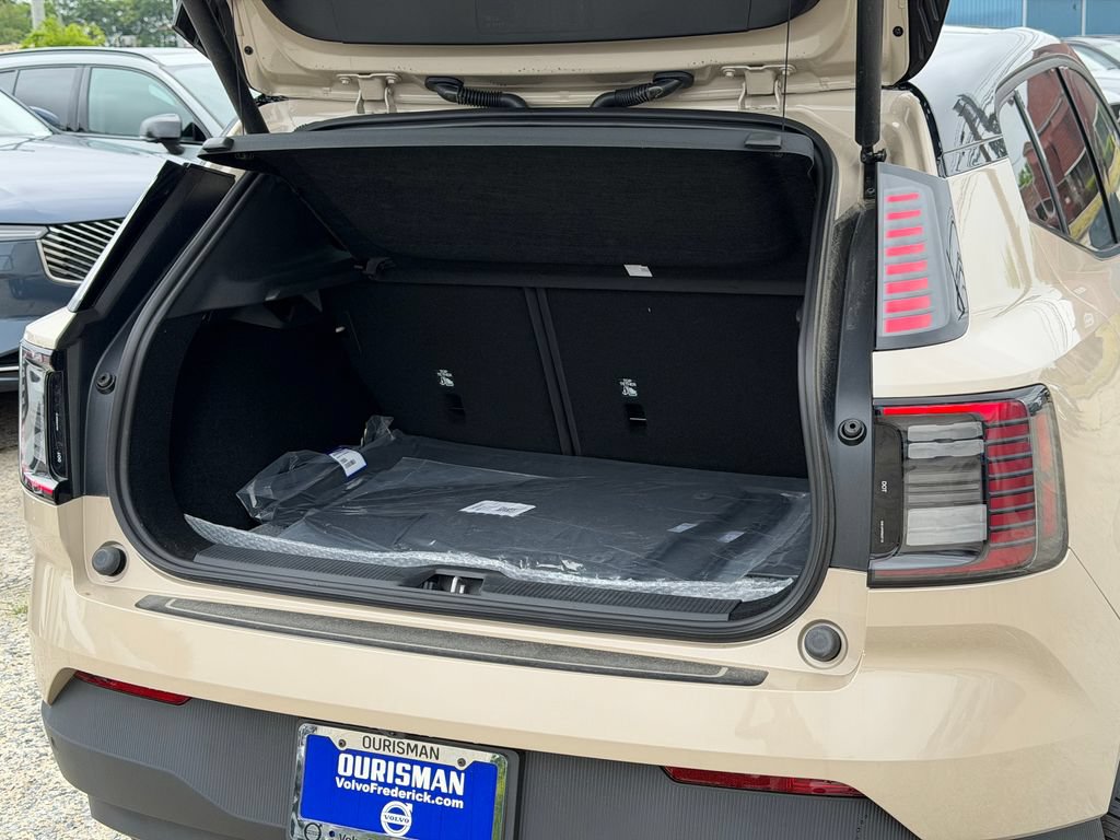New 2026 Volvo EX30 Plus w/ Protection Package Premier AWD/4WD image 13