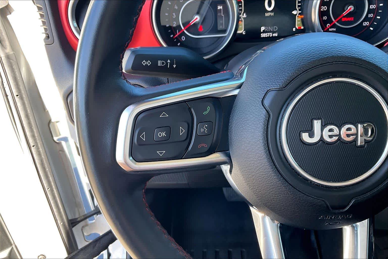 Used 2018 Jeep Wrangler Unlimited Rubicon AWD/4WD image 22
