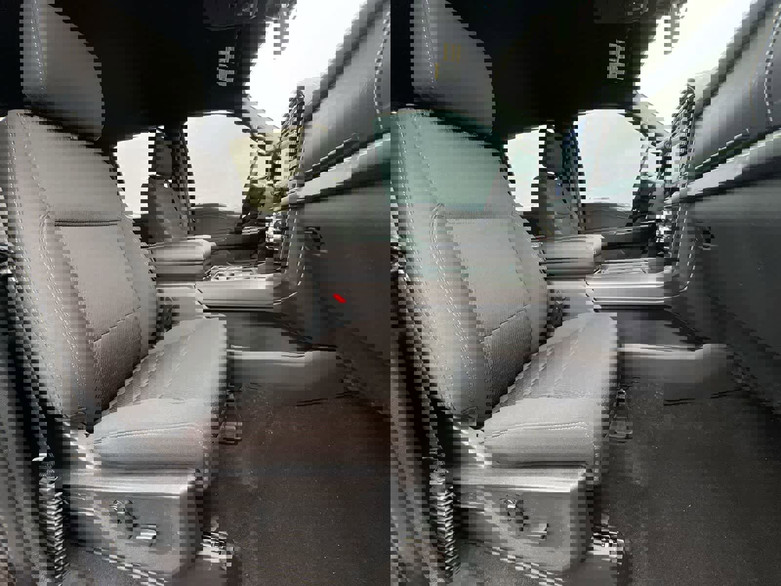 Used 2024 Ford F150 XLT w/ Equipment Group 302A MID image 21