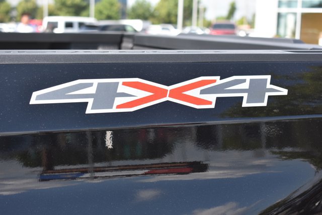 New 2026 Chevrolet Silverado 1500 Custom w/ LPO, Dark Essentials Package AWD/4WD image 13