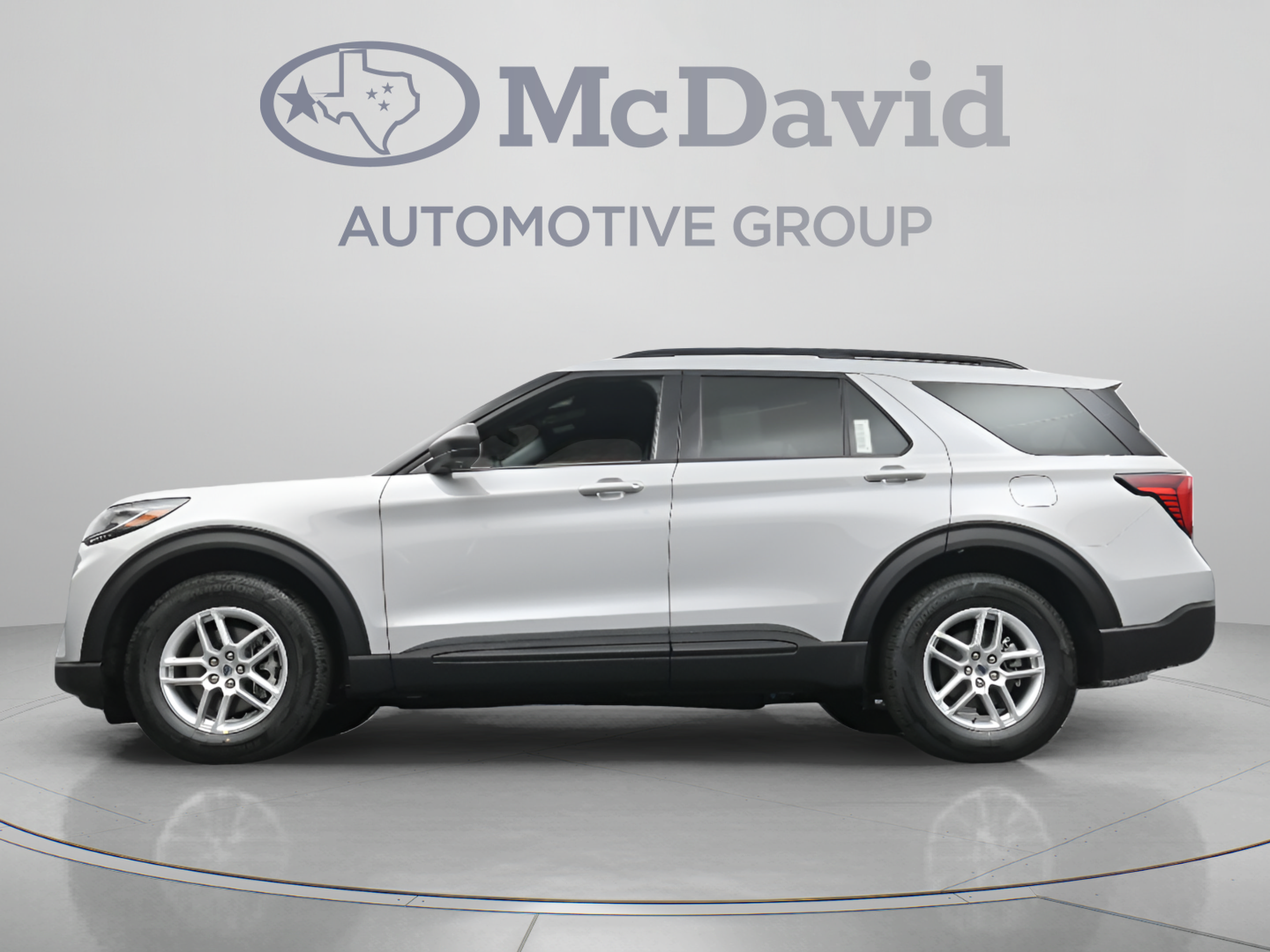 New 2027 Ford Explorer Active RWD image 13