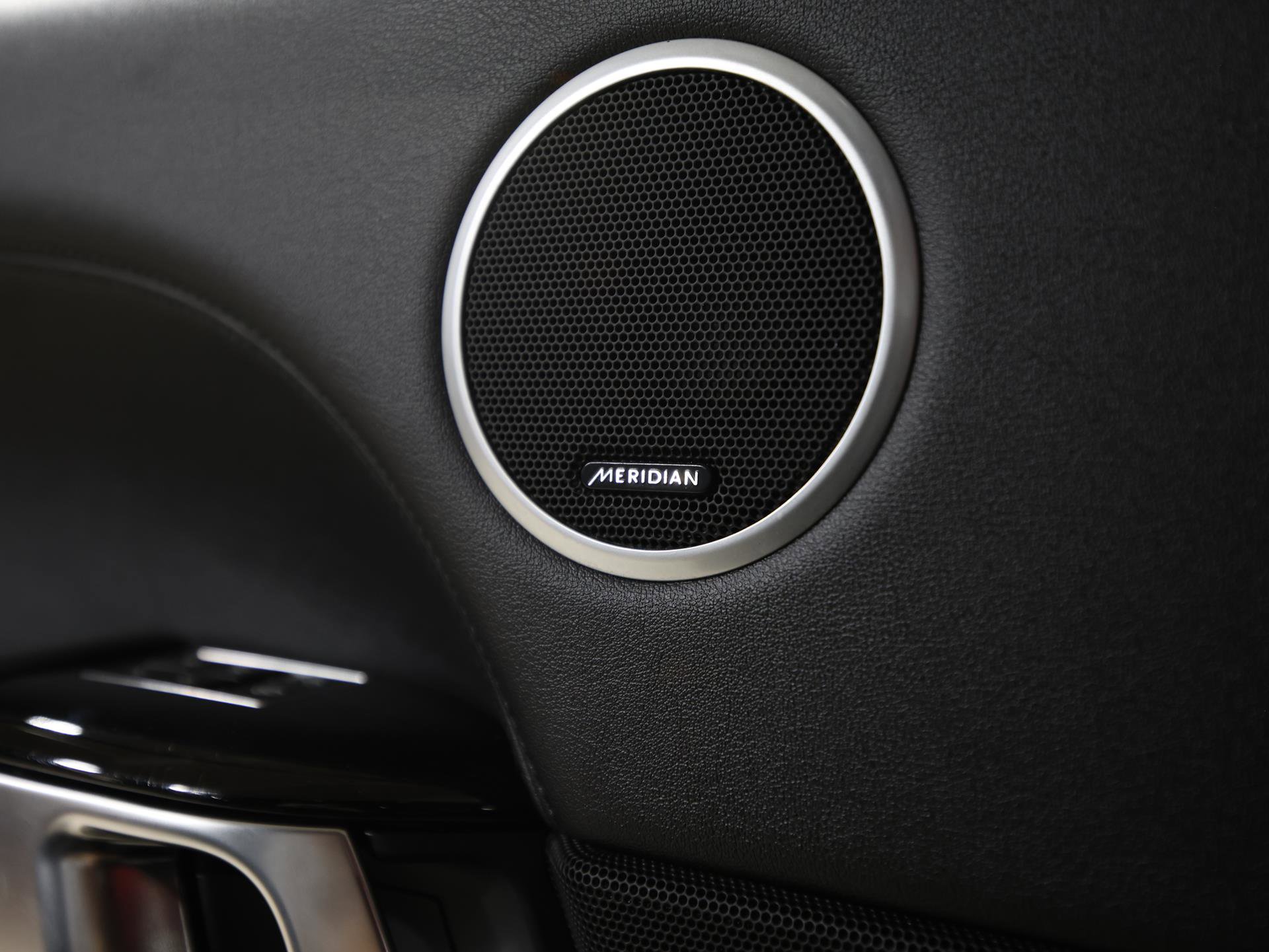 Used 2016 Land Rover Range Rover Supercharged image 27