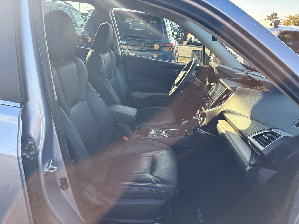 Certified 2023 Subaru Forester Limited AWD/4WD image 9