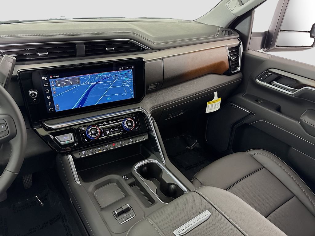 New 2025 GMC Sierra 3500 Denali w/ Denali Reserve Package image 24
