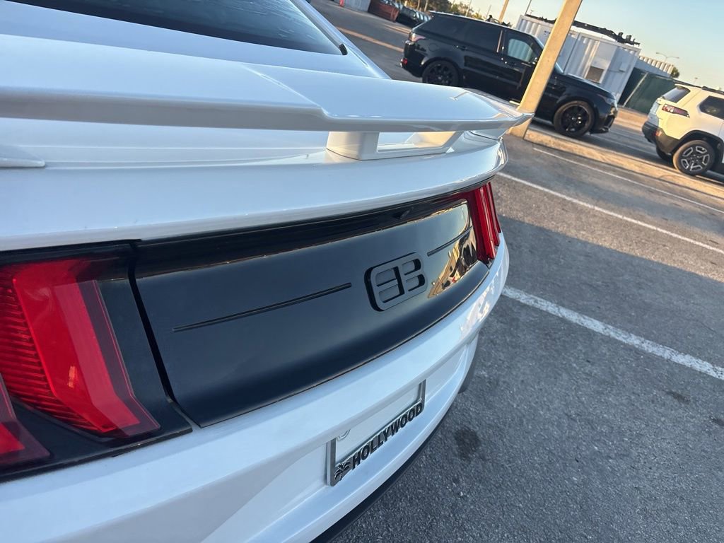 Used 2018 Ford Mustang Coupe w/ Ecoboost Performance Package image 18