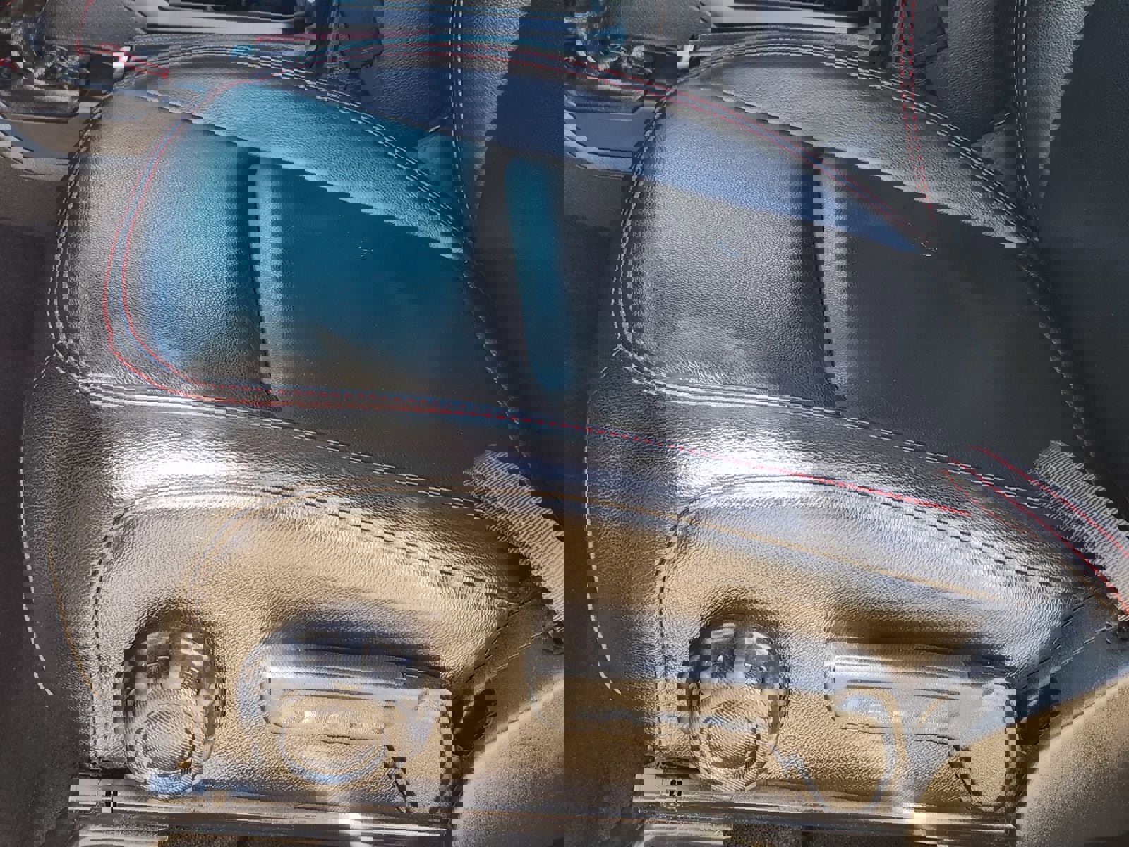 Used 2023 Jeep Gladiator Rubicon w/ Cold Weather Group image 33