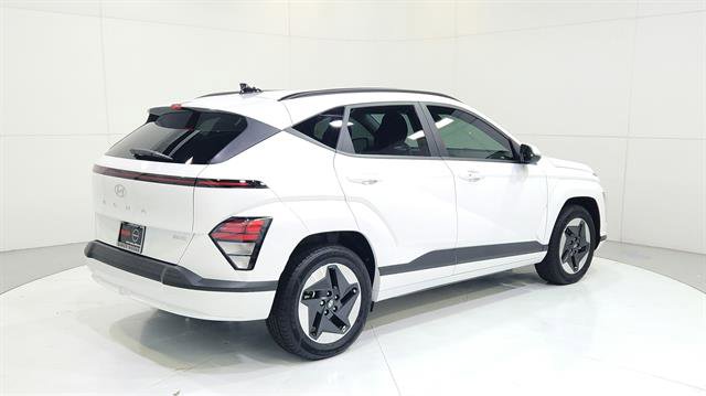 Used 2024 Hyundai Kona SEL image 8