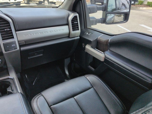 Certified 2021 Ford F250 Lariat w/ Lariat Value Package AWD/4WD image 17
