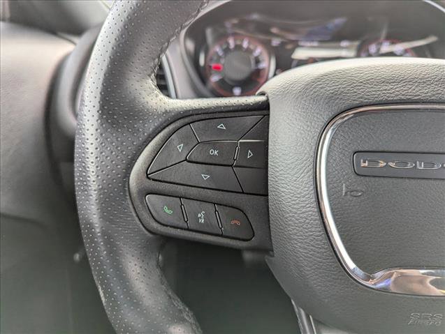 Used 2023 Dodge Challenger SXT w/ Blacktop Package image 10