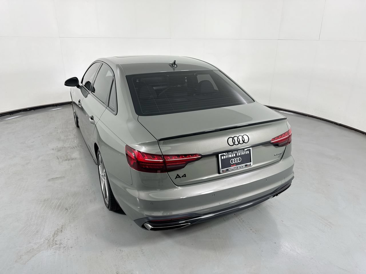 Used 2023 Audi A4 2.0T Premium Plus AWD/4WD image 5