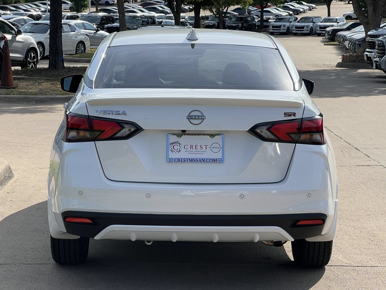 Certified 2025 Nissan Versa SR w/ Trunk Package FWD image 5