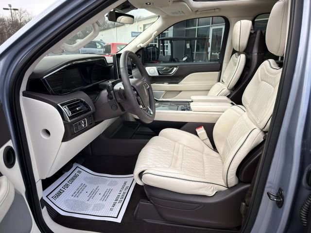 Used 2022 Lincoln Navigator Black Label AWD/4WD image 15