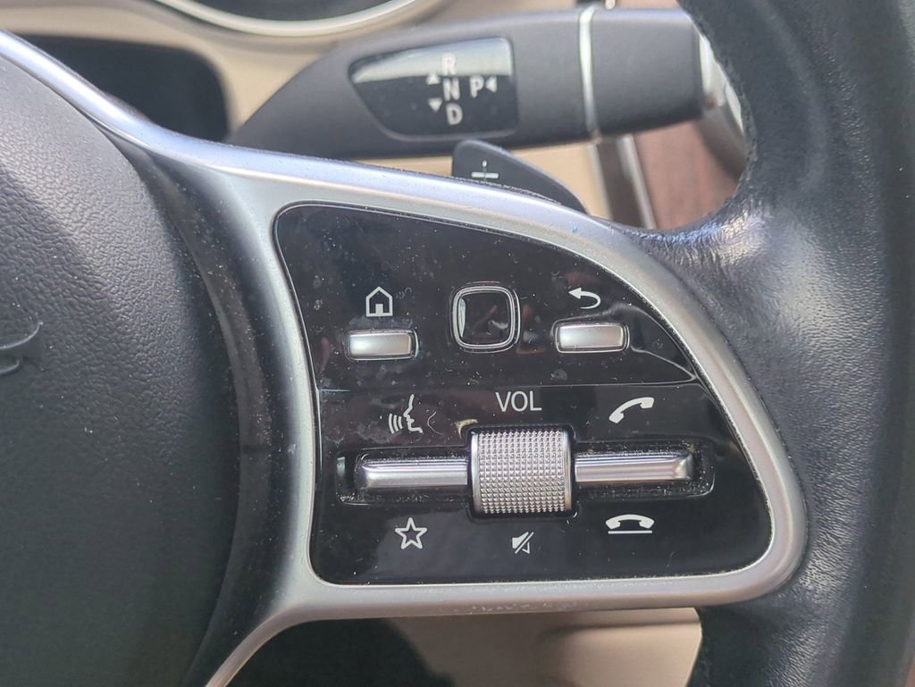 Used 2022 Mercedes-Benz GLC 300 4MATIC image 28