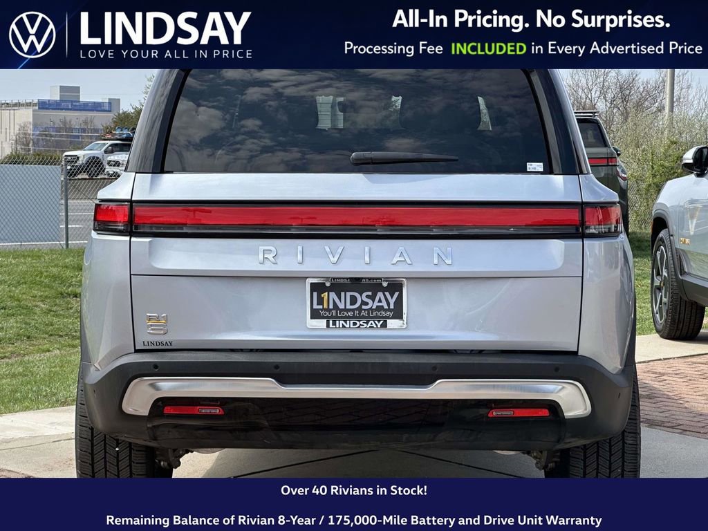 Used 2023 Rivian R1S Adventure image 6