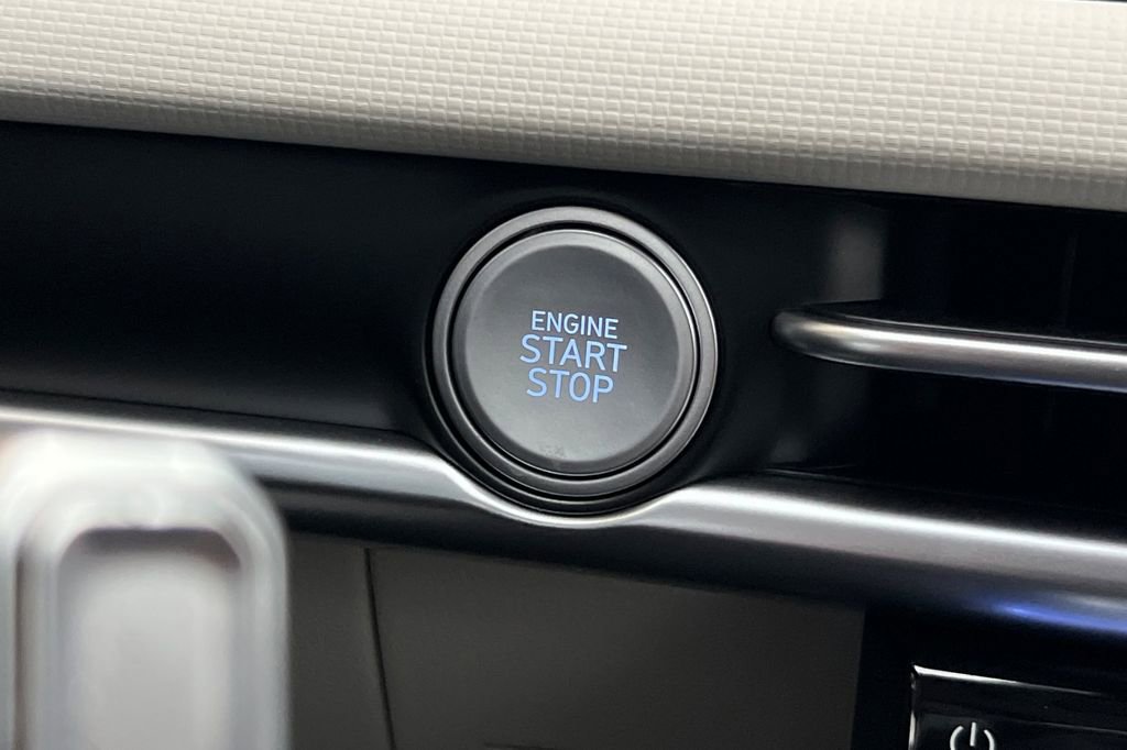 New 2026 Hyundai Tucson Blue SE image 20