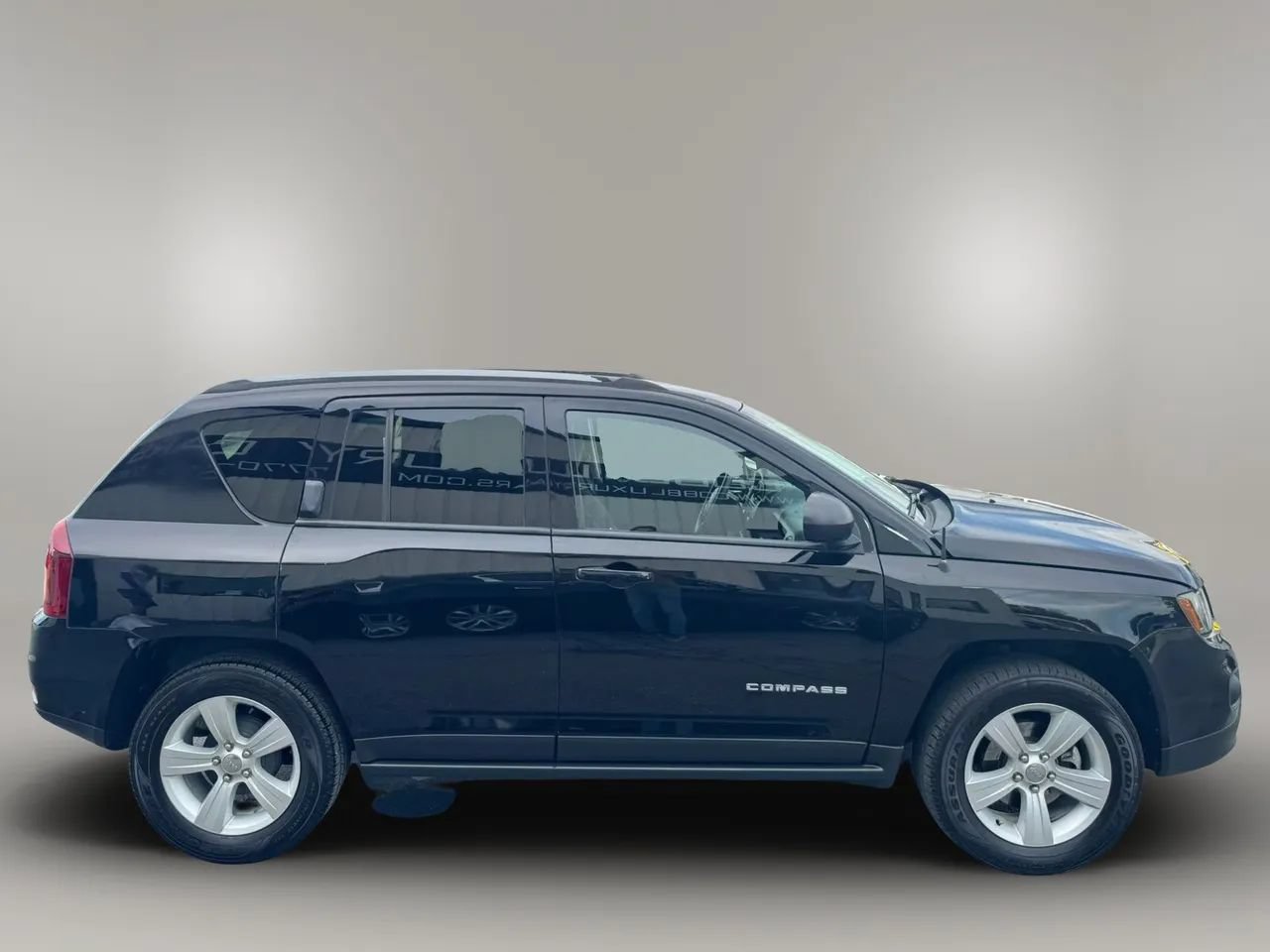 Used 2016 Jeep Compass Sport w/ Power Value Group FWD image 5