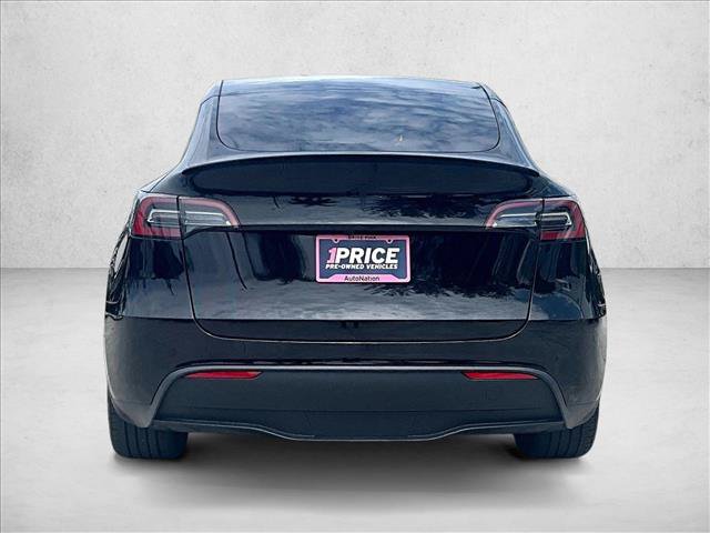 Used 2024 Tesla Model Y 2WD image 4