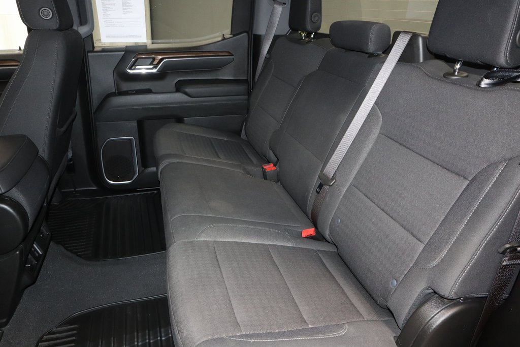 Used 2024 Chevrolet Silverado 1500 LT image 22