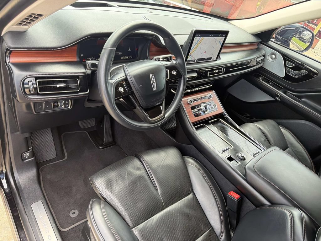 Used 2021 Lincoln Aviator Reserve w/ Equipment Group 201A RWD image 22