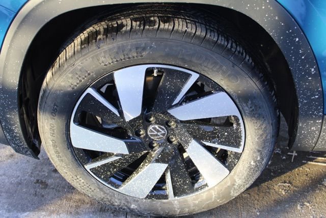 New 2026 Volkswagen Atlas Cross Sport SEL image 8