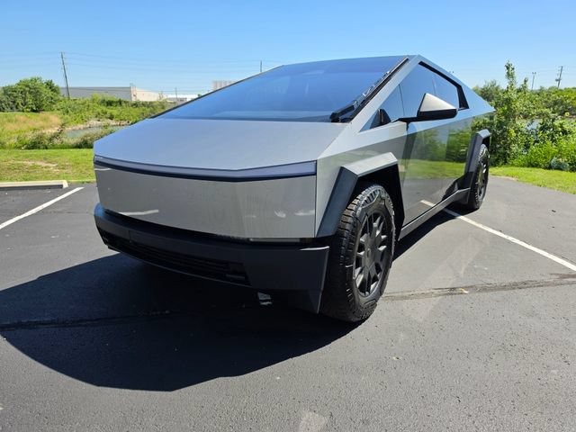 Used 2024 Tesla Cybertruck Cyberbeast AWD/4WD image 15