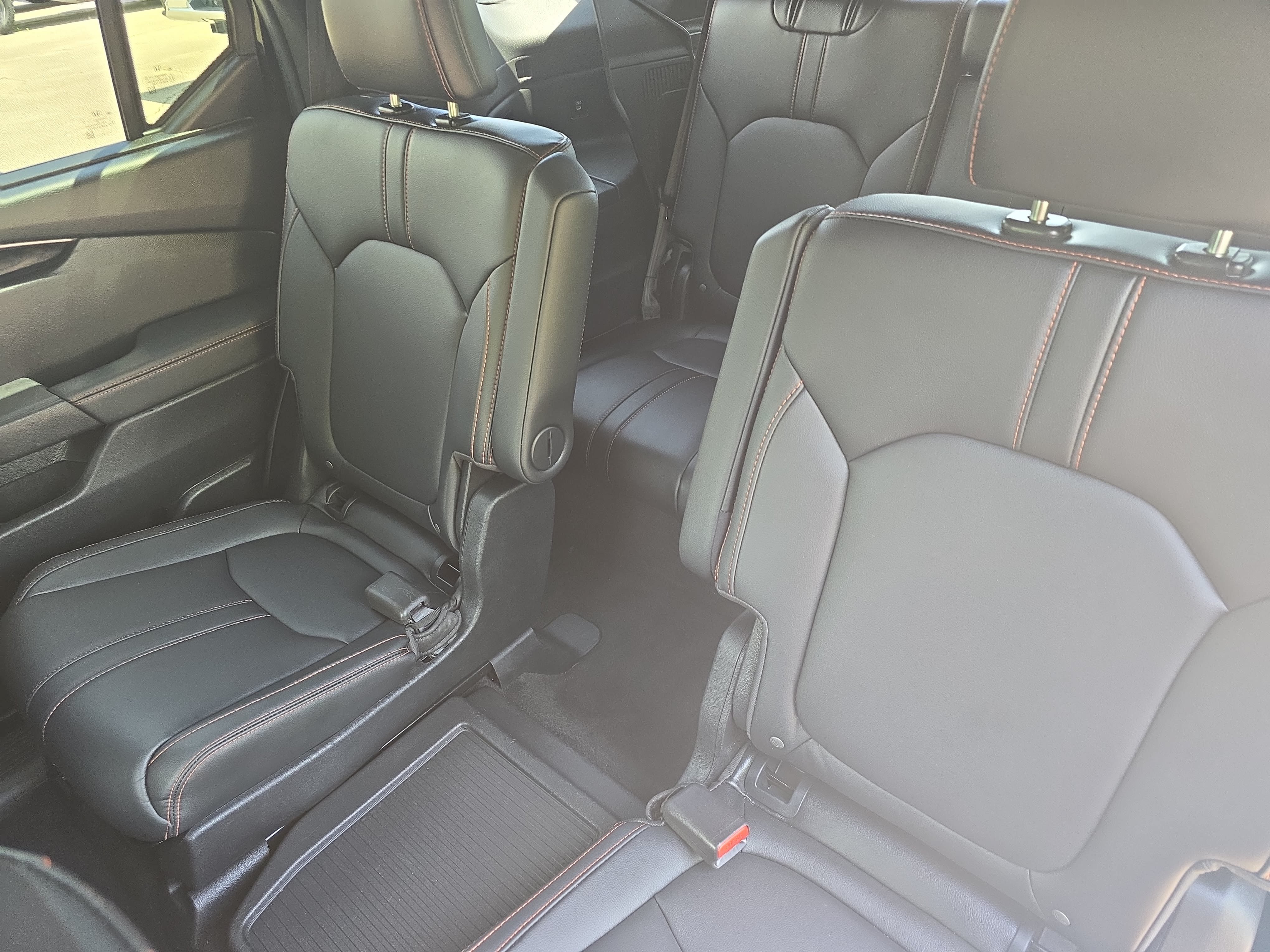 Used 2024 Honda Pilot TrailSport image 15