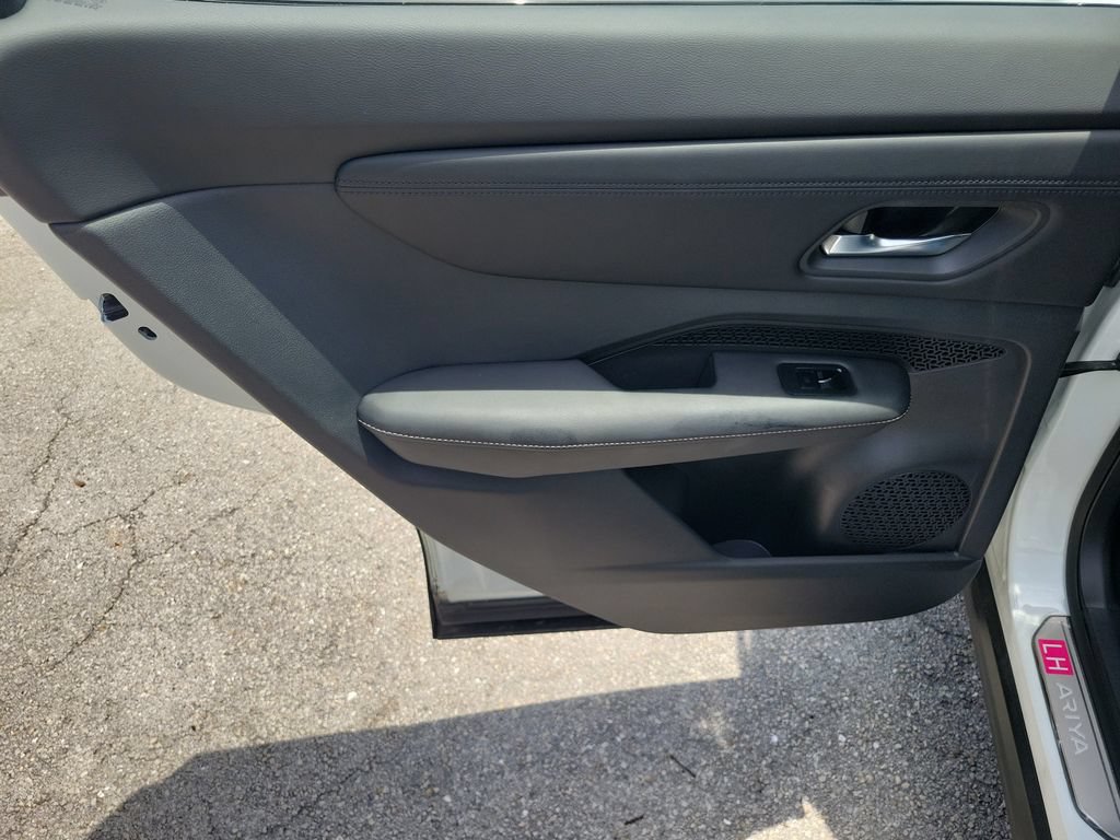 Certified 2024 Nissan Ariya AWD image 18