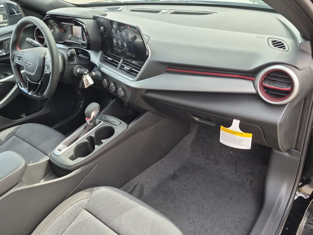 New 2026 Chevrolet Trax RS w/ Driver Confidence Package FWD image 24