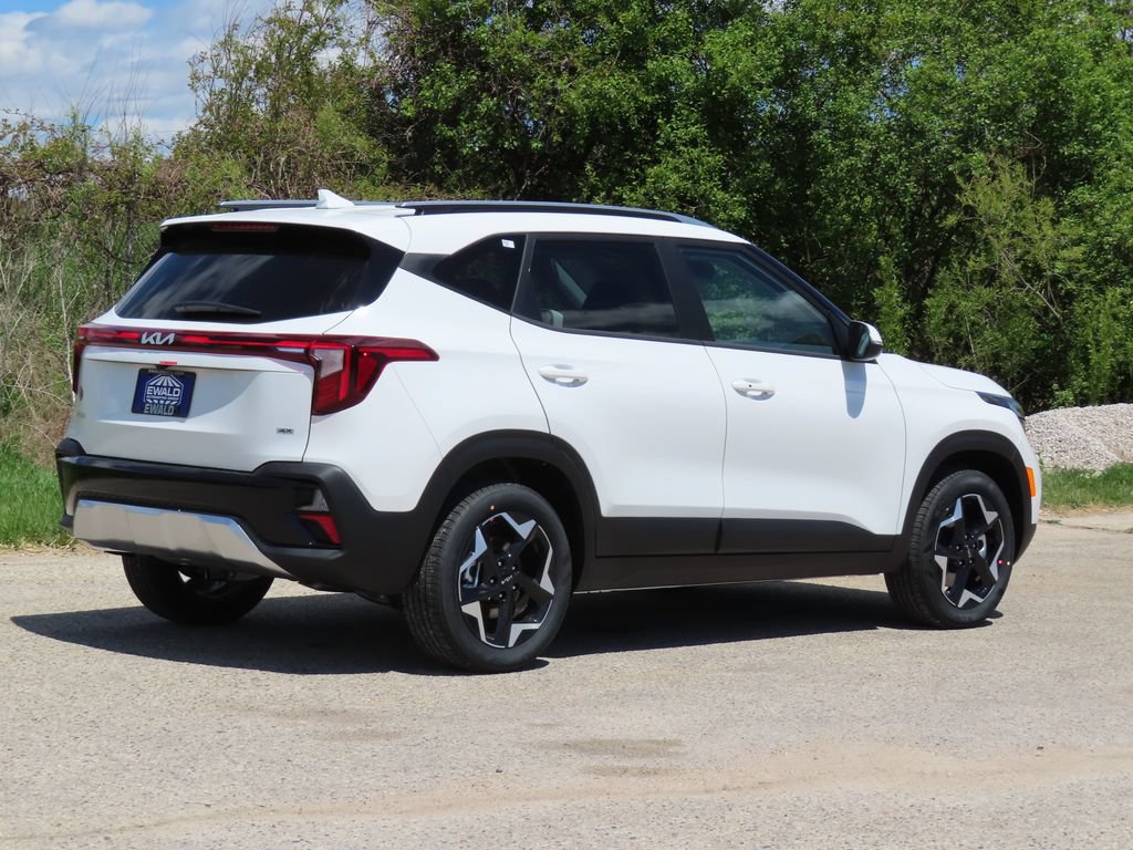 New 2026 Kia Seltos S AWD/4WD image 3