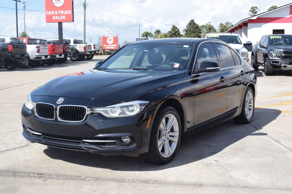 Used 2018 BMW 330i Sedan w/ Convenience Package image 1