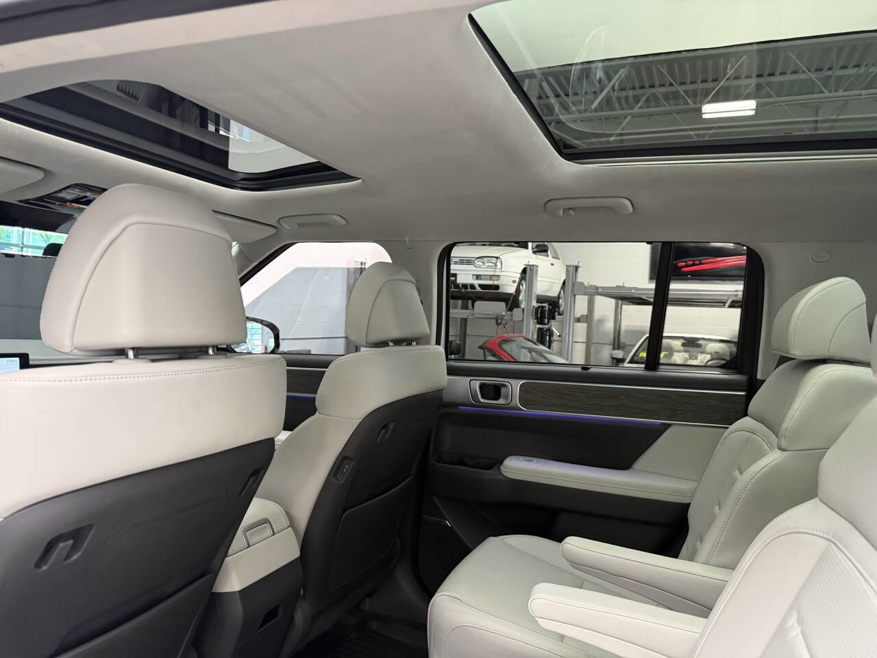 Used 2024 Hyundai Santa Fe Calligraphy image 29