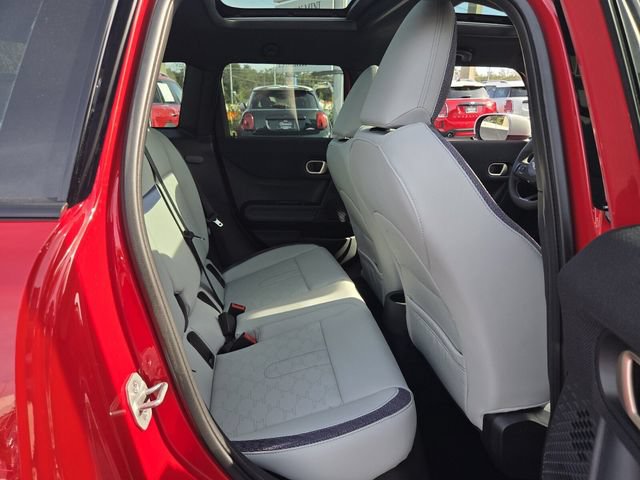 New 2026 MINI Cooper 4-Door Hardtop FWD image 15