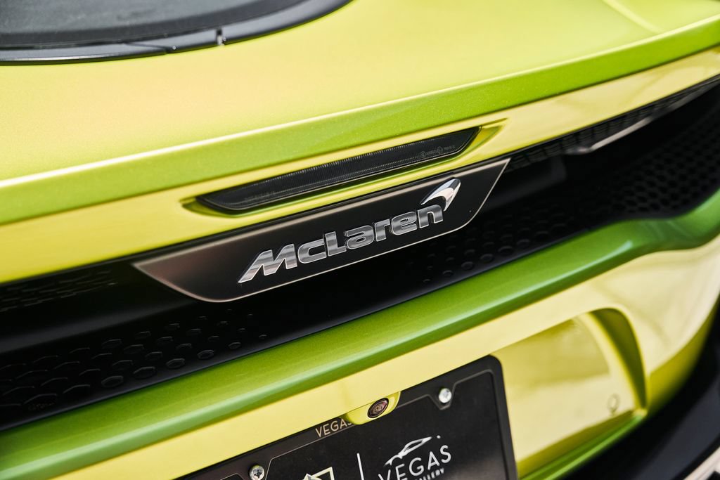 Used 2023 McLaren GT RWD image 12