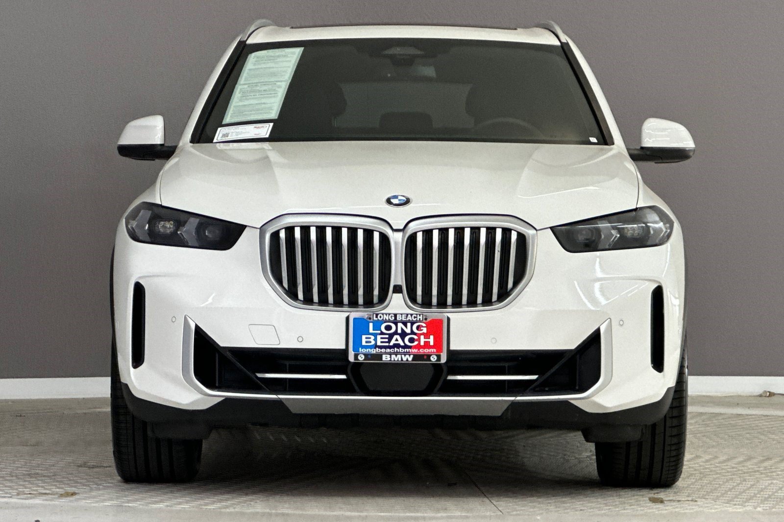 Certified 2024 BMW X5 sDrive40i w/ Parking Assistance Package RWD image 5