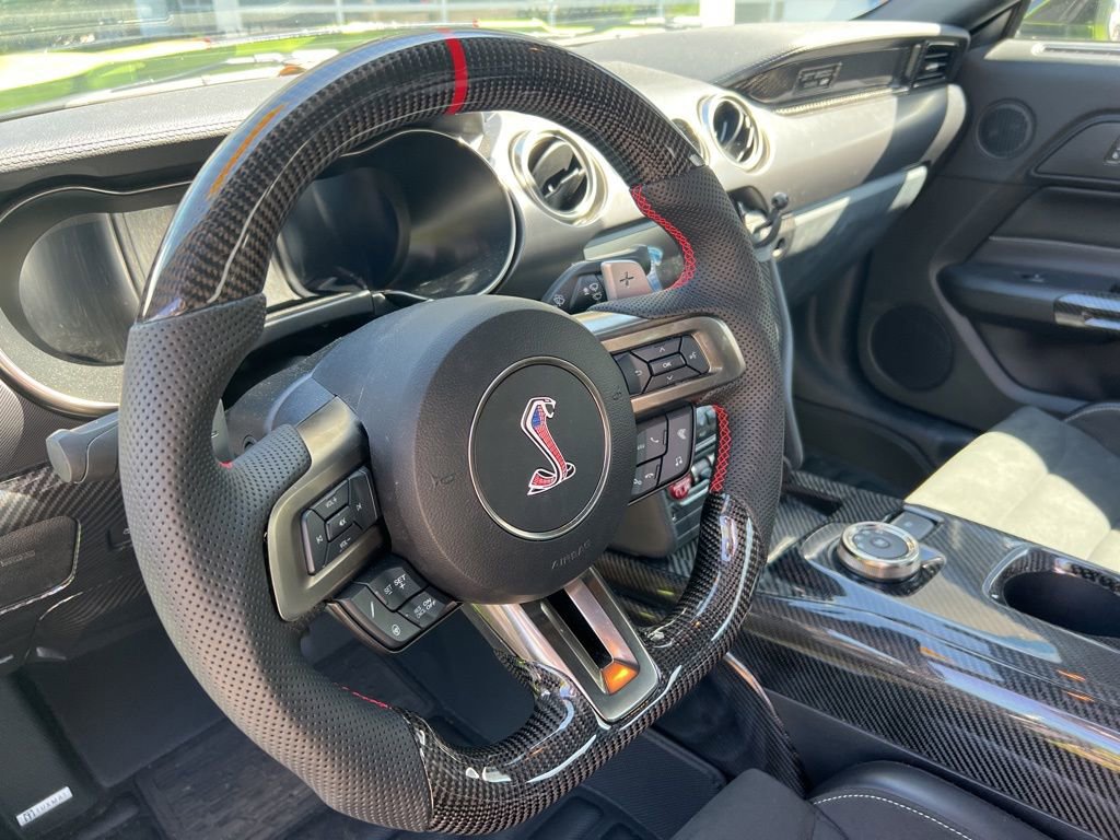 Used 2020 Ford Mustang Shelby GT500 w/ Technology Package RWD image 17