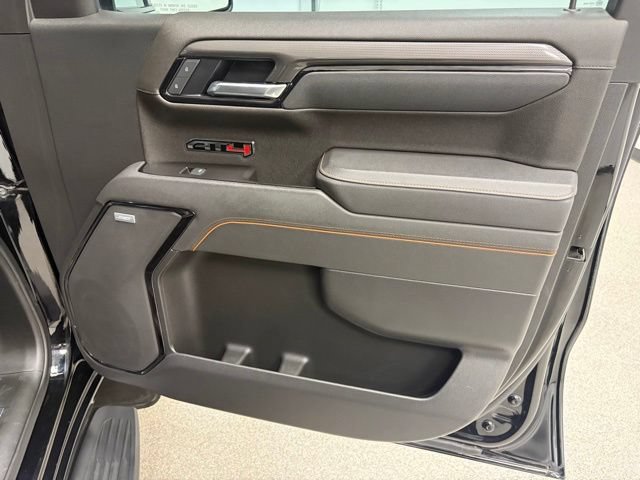 Used 2025 GMC Sierra 1500 AT4 w/ Technology Package AWD/4WD image 52