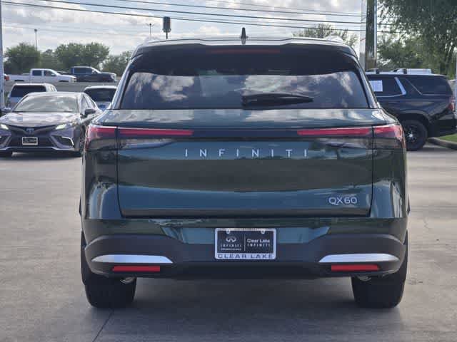 Certified 2026 INFINITI QX60 Luxe w/ Cargo Package FWD image 5